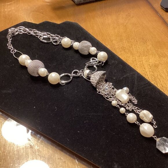 Long Silvertone Chain and Faux Pearl Necklace - Picture 8 of 9